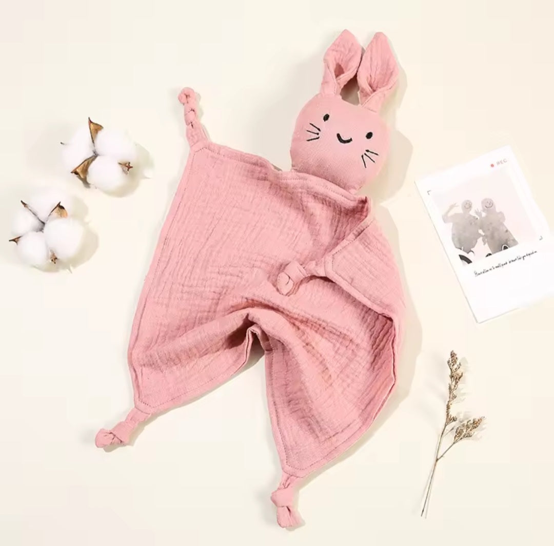 Doudou lapin mousseline coton couleur rose poudre - doudou plat bebe 