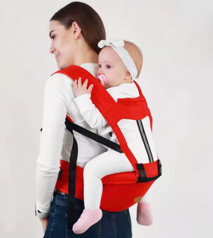 Porte bebe sac a dos ergonomique couleur rouge portage dans le dos vue de profil